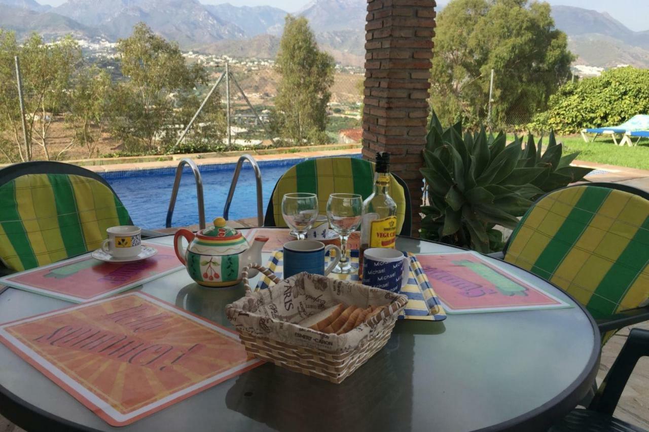 Nerja Paradise Rentals - Villa Los Girasoles Dış mekan fotoğraf